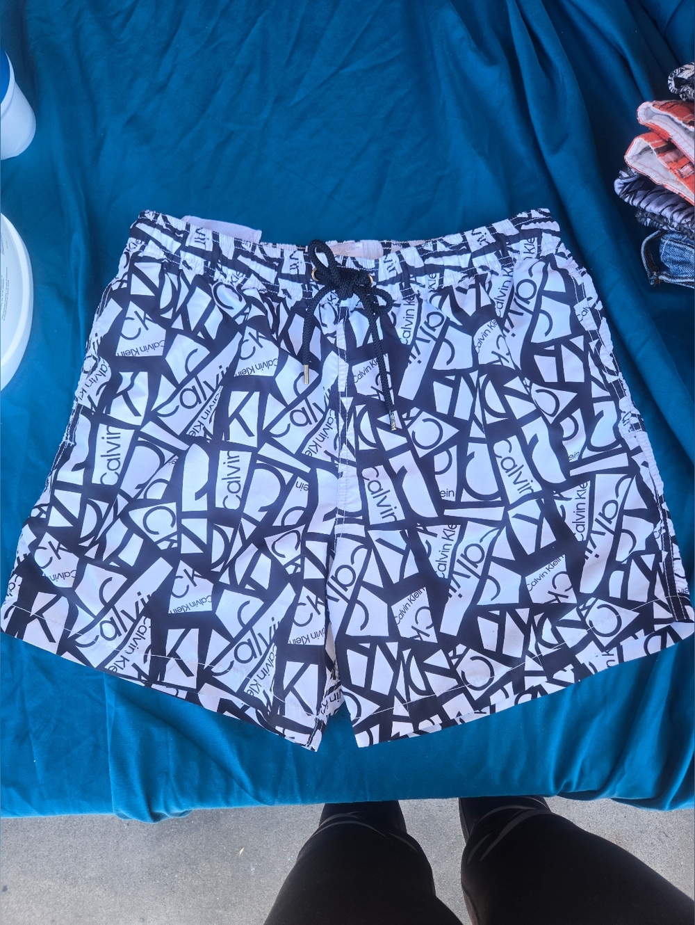 Calvin Klein Black & White Logo-Print Men's Swim Shorts size M